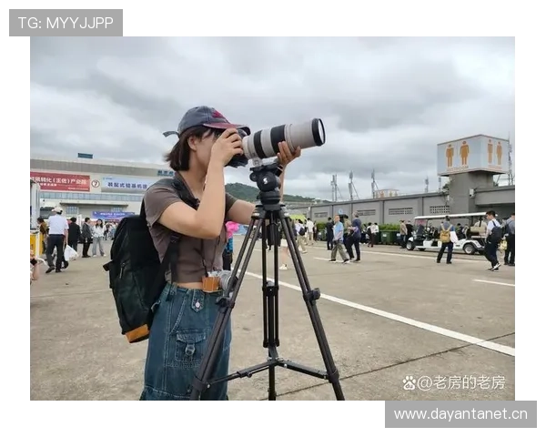 唐佳丽晒图总结2025：没有白走的路，2026走得更稳-直播吧